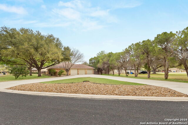 1633 Willow Property Photo 1