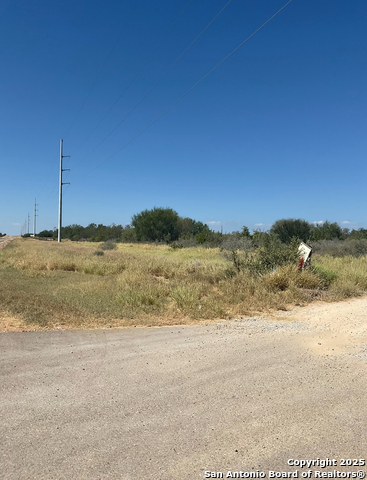 3510 Fm 468 Property Photo 1