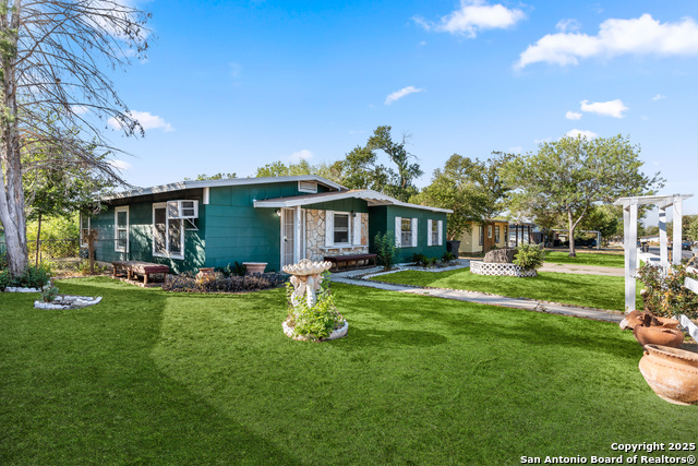 138 Galaxy Property Photo 1