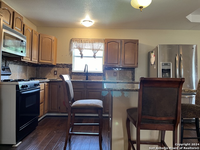 1243 Gillette Blvd Property Photo 11