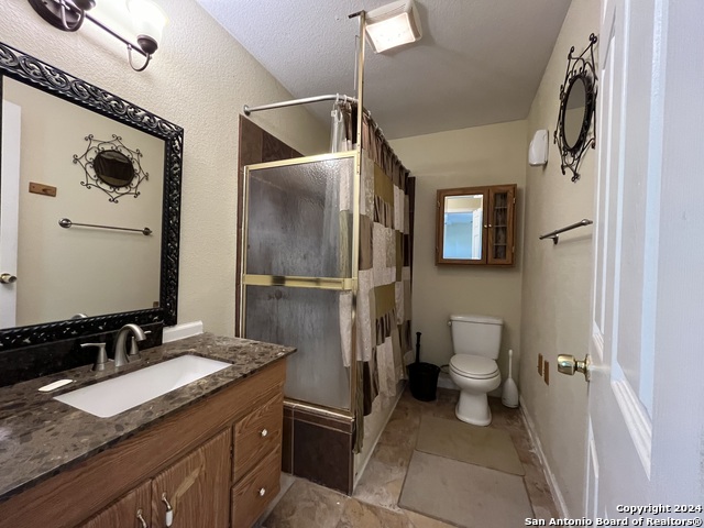1243 Gillette Blvd Property Photo 13