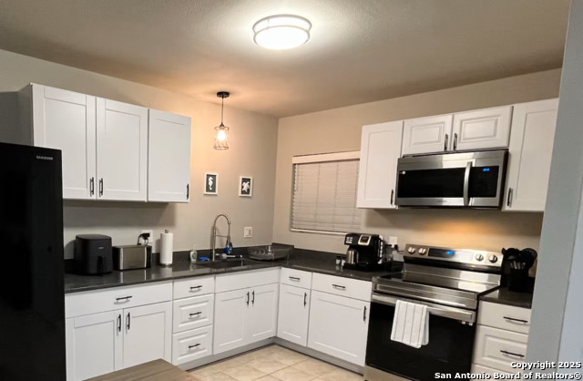 1246 Waverly Property Photo 6