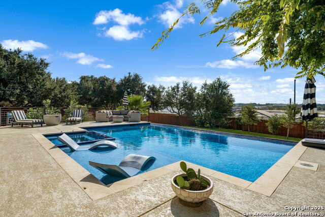 28827 Balcones Crk Property Photo 1