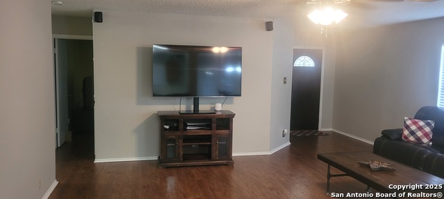 7006 Raintree Property Photo 8