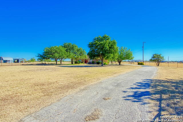 15260 Miller Rd Property Photo 4