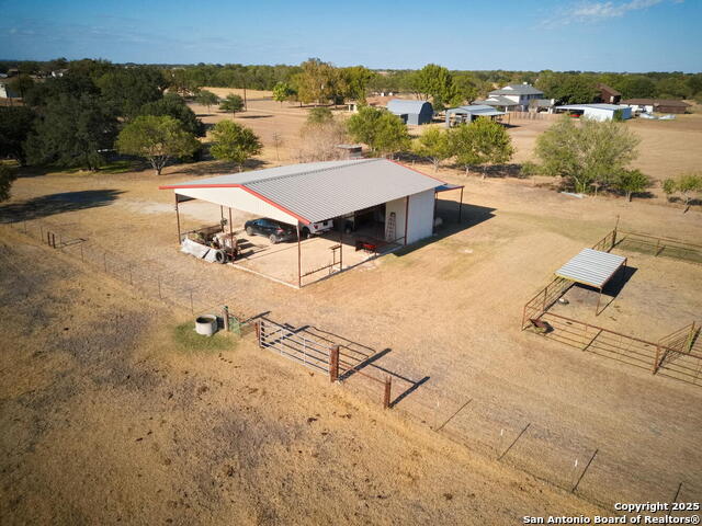 15260 Miller Rd Property Photo 9