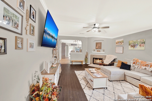 9951 Sandlet Property Photo 6