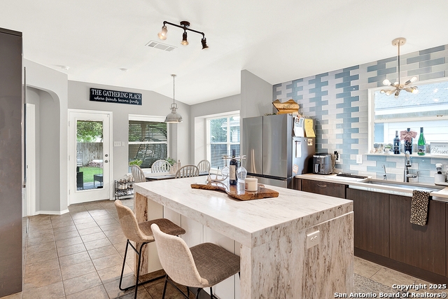 9951 Sandlet Property Photo 9