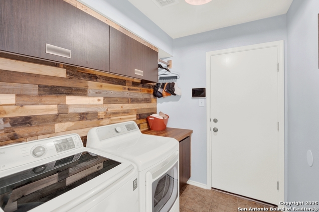 9951 Sandlet Property Photo 22