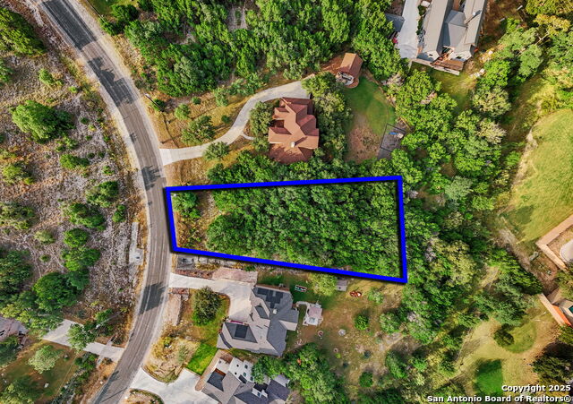 25403 Singing Rain Property Photo 3