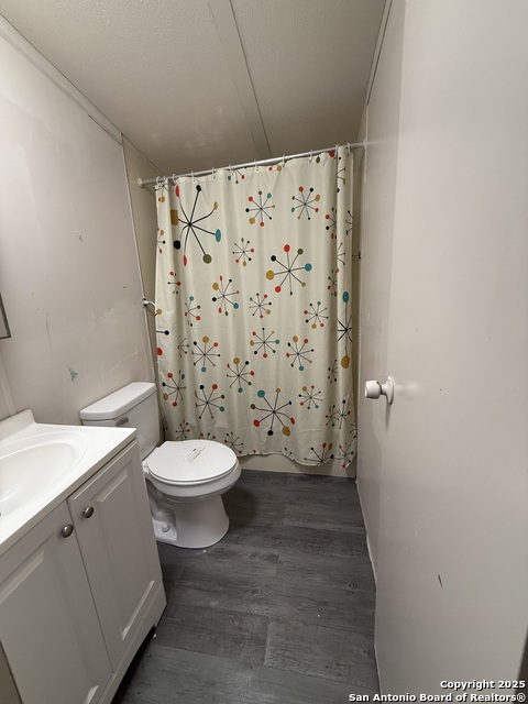 566 Bliss Property Photo 13