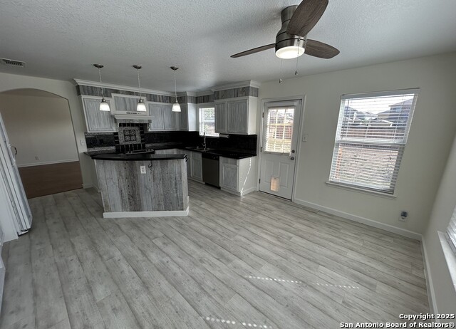 7714 Cold Mtn Property Photo 7