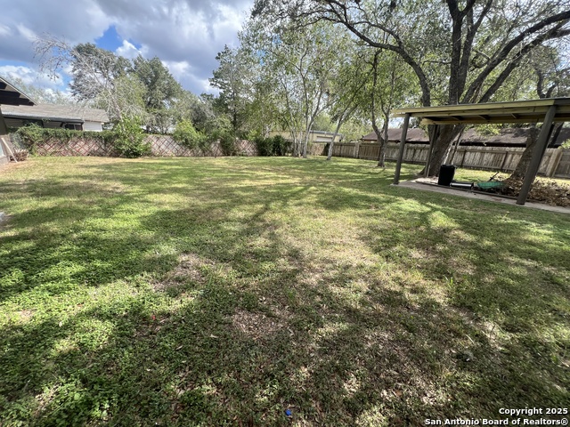 400 E Randall Property Photo 6