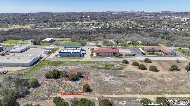 15211 Bell Ln Property Photo 1