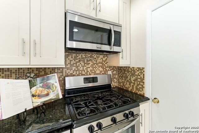 8038 Broadway St Property Photo 5