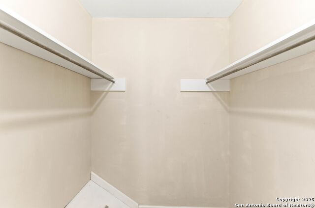 8038 Broadway St Property Photo 19