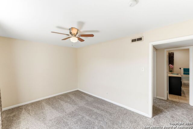 8038 Broadway St Property Photo 20