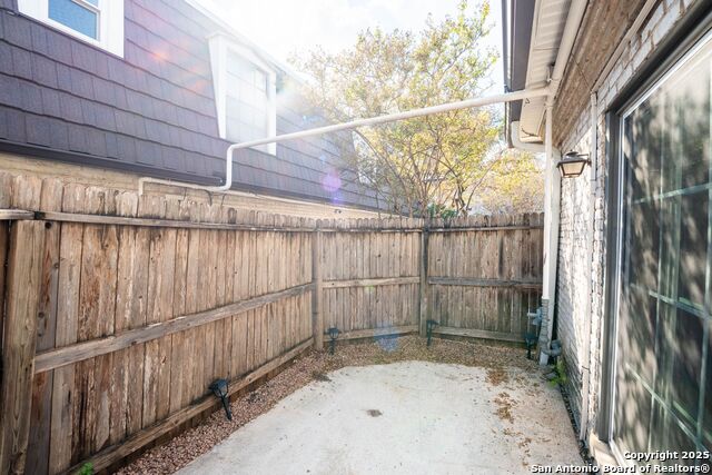 8038 Broadway St Property Photo 22