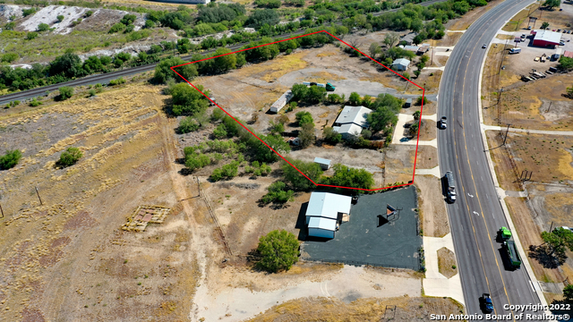 2906 Us Highway 90 Property Photo 4