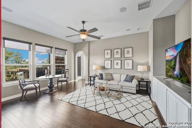 7903 Vanity Hill Property Photo 24