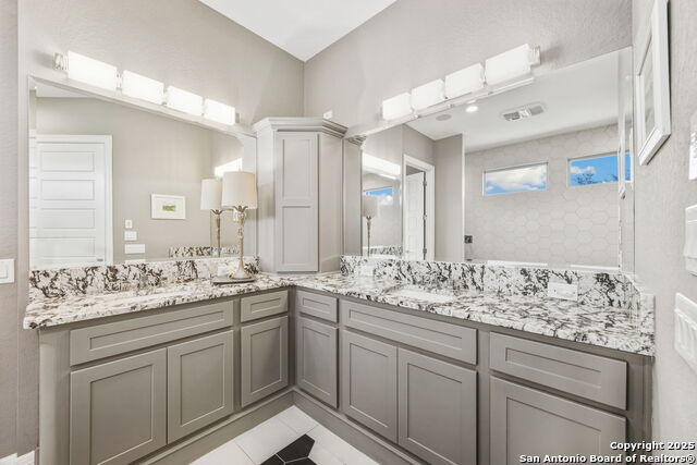 7903 Vanity Hill Property Photo 39