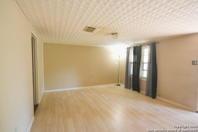 2544 Mari Gail St Property Photo 5