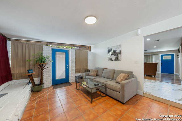 435 Savannah Property Photo 16