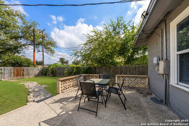 435 Savannah Property Photo 28