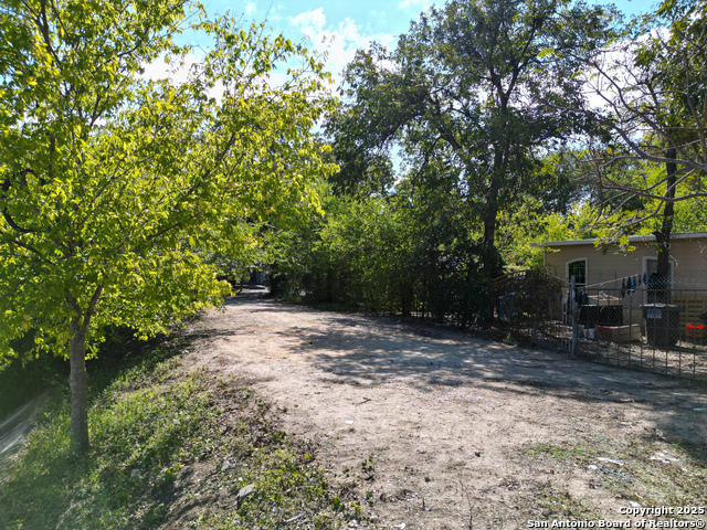 211 Wharton Property Photo 3