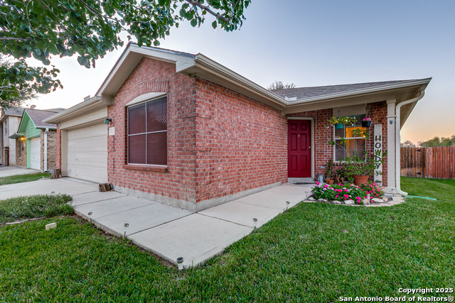 212 Anvil Pl Property Photo 1