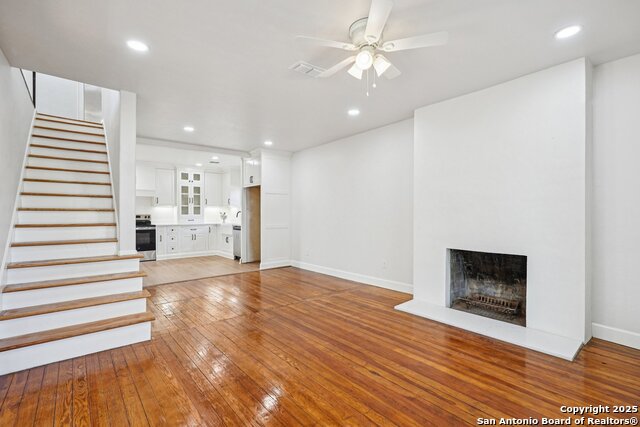 1513 Jefferson St Property Photo 4
