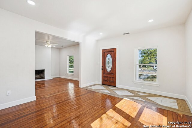 1513 Jefferson St Property Photo 5