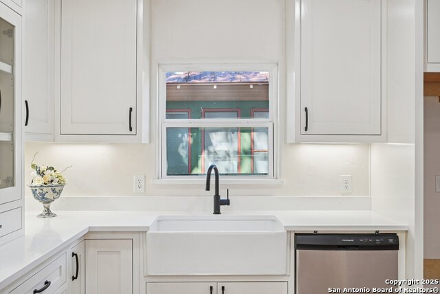 1513 Jefferson St Property Photo 14