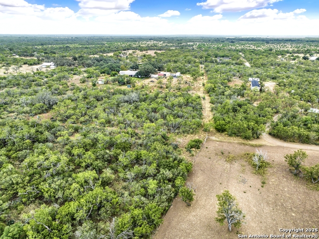 207 Veterans Property Photo 6