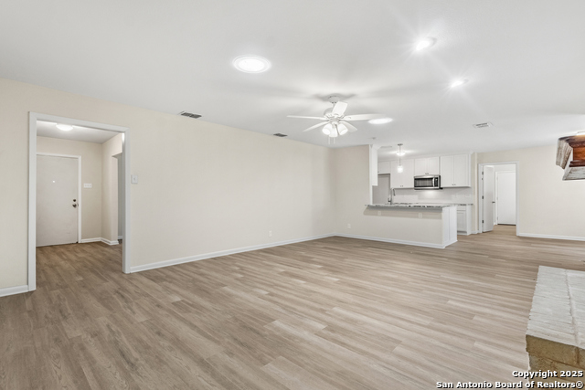 6041 Trone Trail Property Photo 9