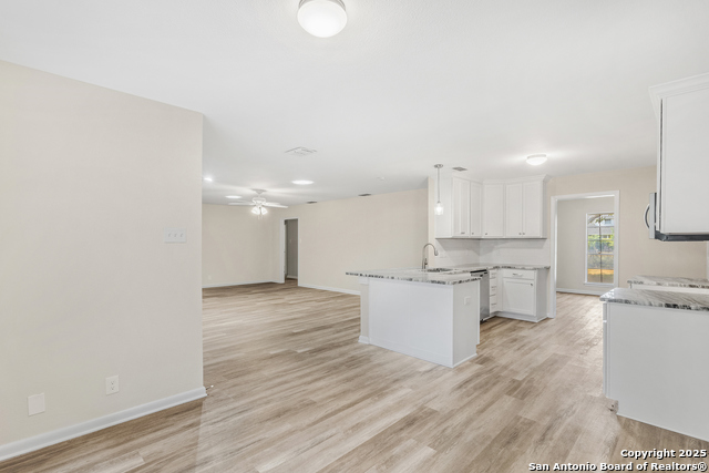 6041 Trone Trail Property Photo 12