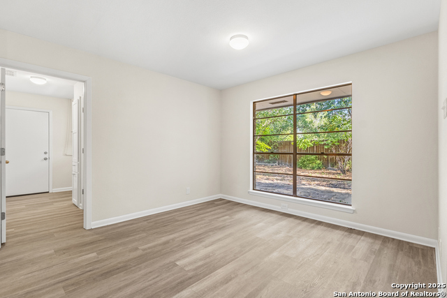 6041 Trone Trail Property Photo 20