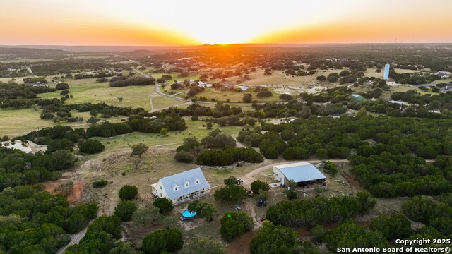 4237 County Road 330 Property Photo 1