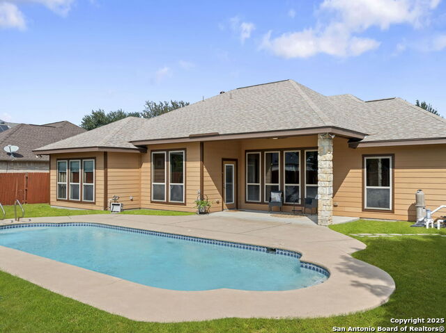 15809 Fair Ln Property Photo 3