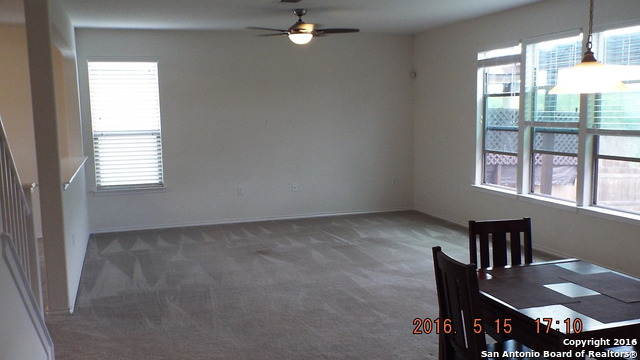 6015 Clematis Trail Property Photo 2
