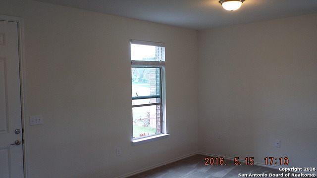 6015 Clematis Trail Property Photo 5