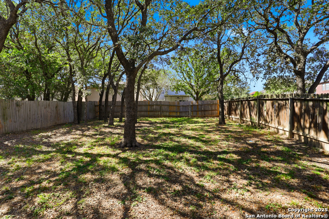 435 Territory Oak Property Photo 38