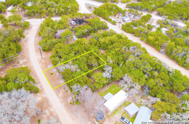 69 Wagon Wheel Property Photo 2