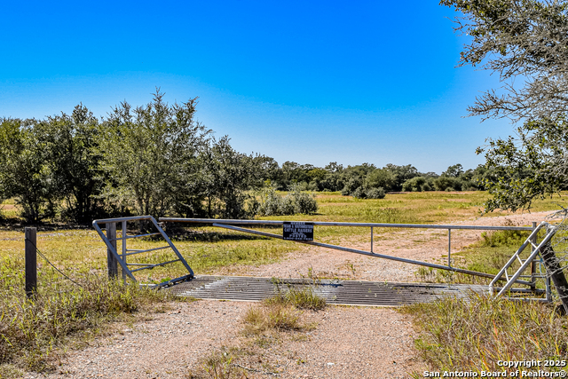 Tbd Fm 682 Property Photo 5