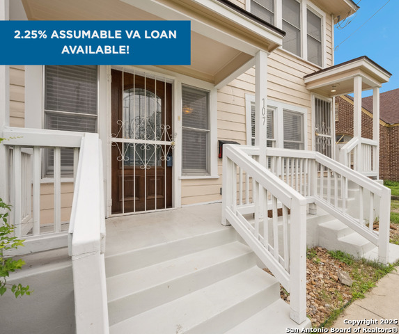 707 N Pine St Property Photo 1