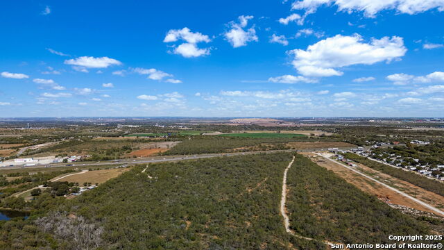 14350 Interstate 35 Property Photo 1
