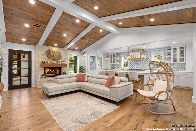 1310 Oak Springs Rd Property Photo 6