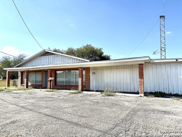 1500 W Corpus Christi Property Photo 2