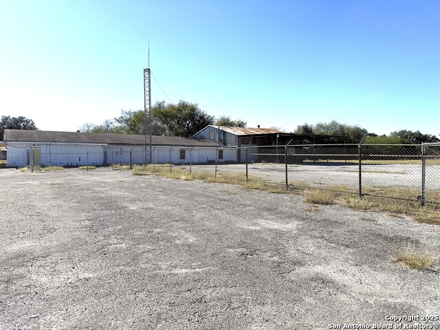 1500 W Corpus Christi Property Photo 3
