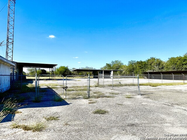 1500 W Corpus Christi Property Photo 5